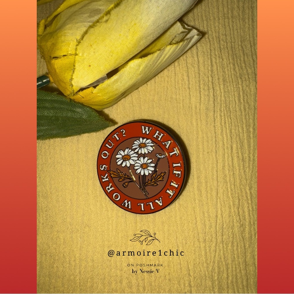 WHAT IF IT ALL WORKS OUT? | Positive Outcome with Bouquet of Daisies Pin
